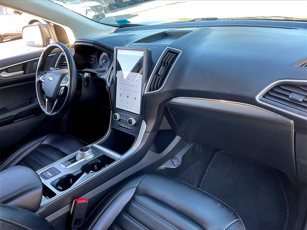 2022 Ford Edge SEL - Photo 13
