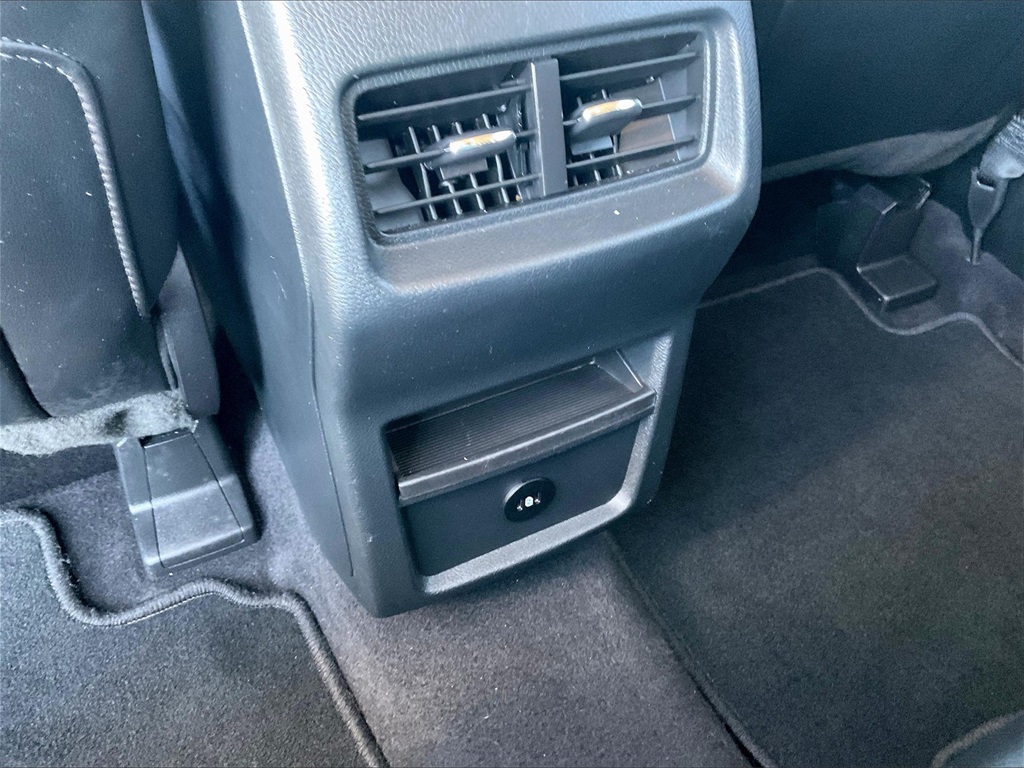 2022 Ford Edge SEL - Photo 25