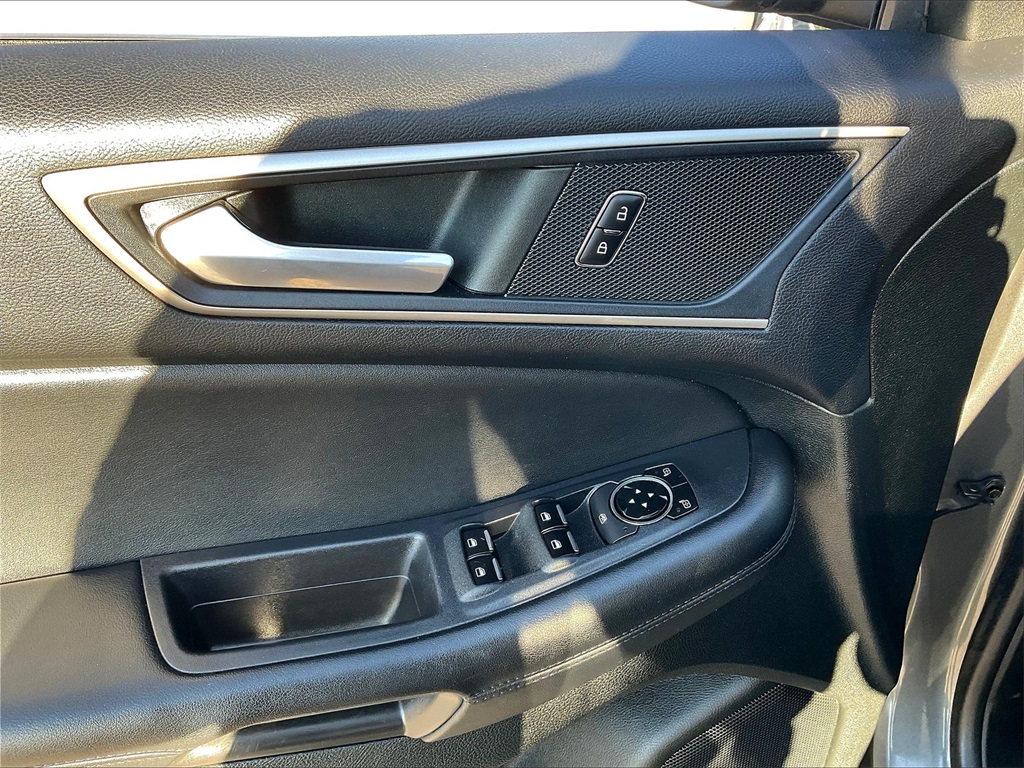 2022 Ford Edge SEL - Photo 36