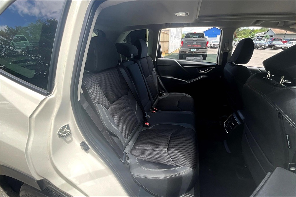 2021 Subaru Forester Premium - Photo 16