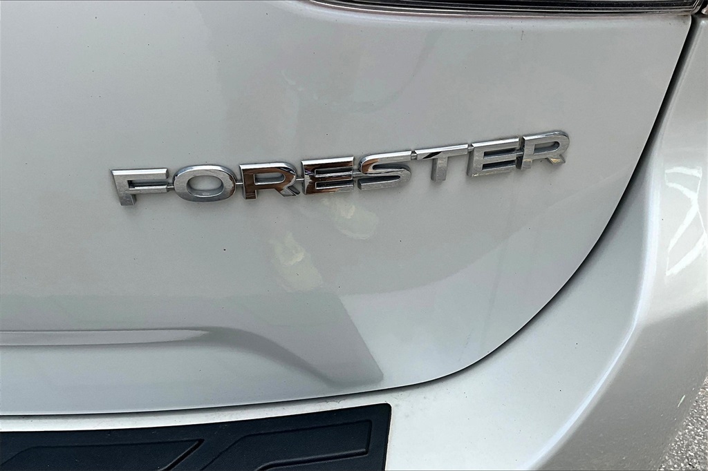 2021 Subaru Forester Premium - Photo 28