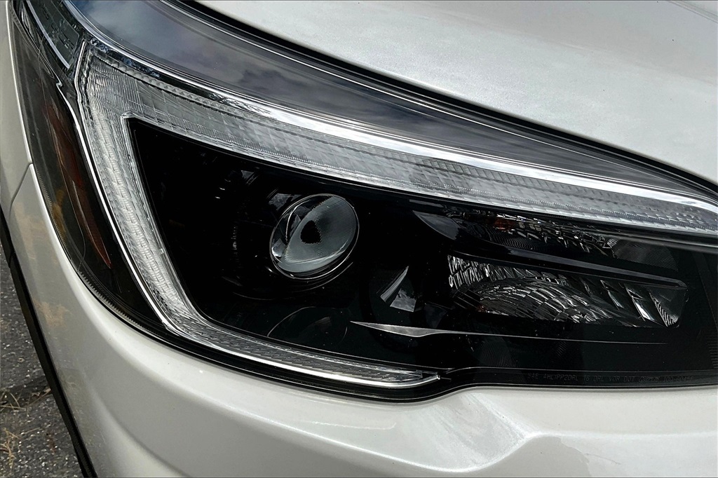 2021 Subaru Forester Premium - Photo 32