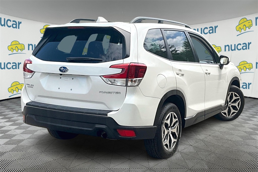 2021 Subaru Forester Premium - Photo 6