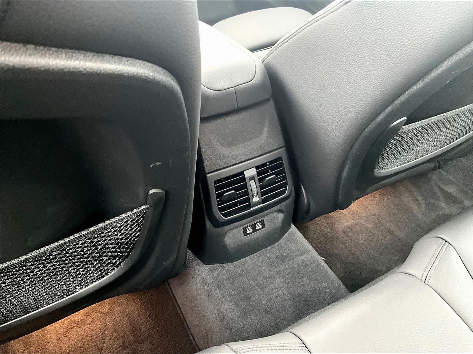 2022 BMW 2 Series 228i xDrive - Photo 28