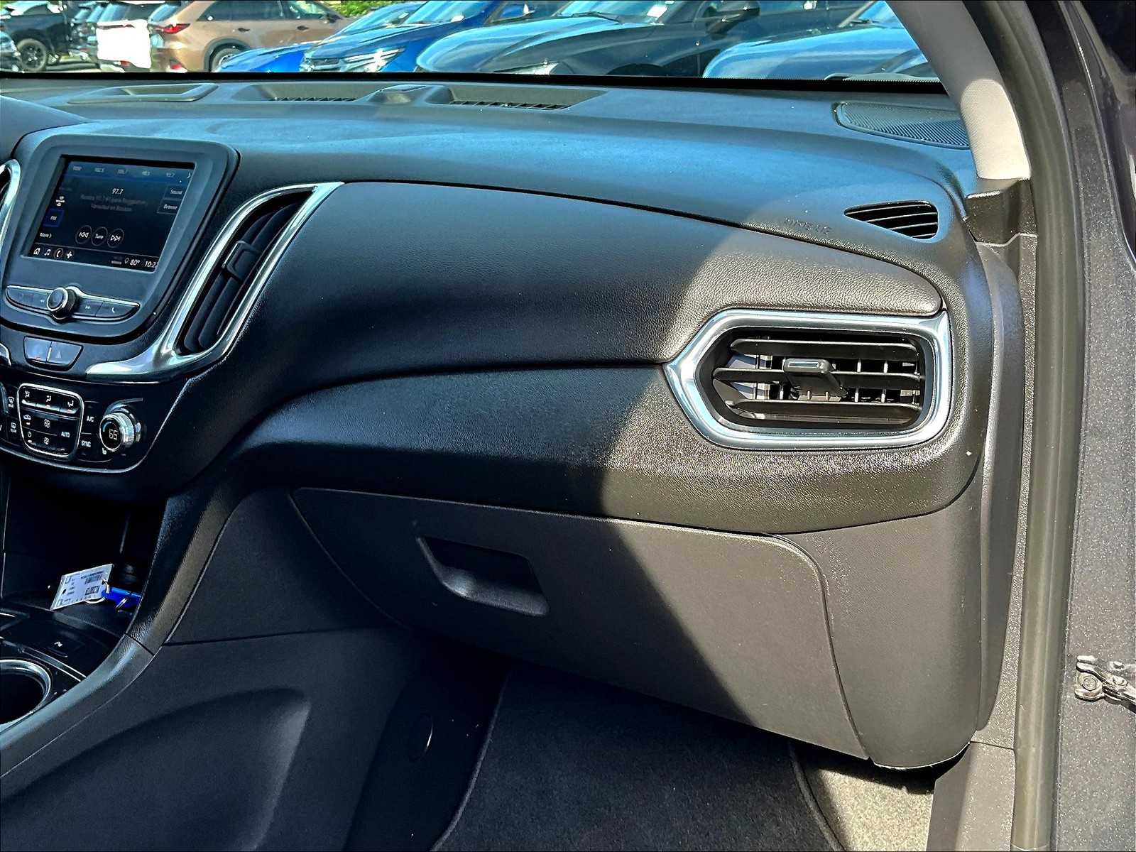 2022 Chevrolet Equinox LT - Photo 13