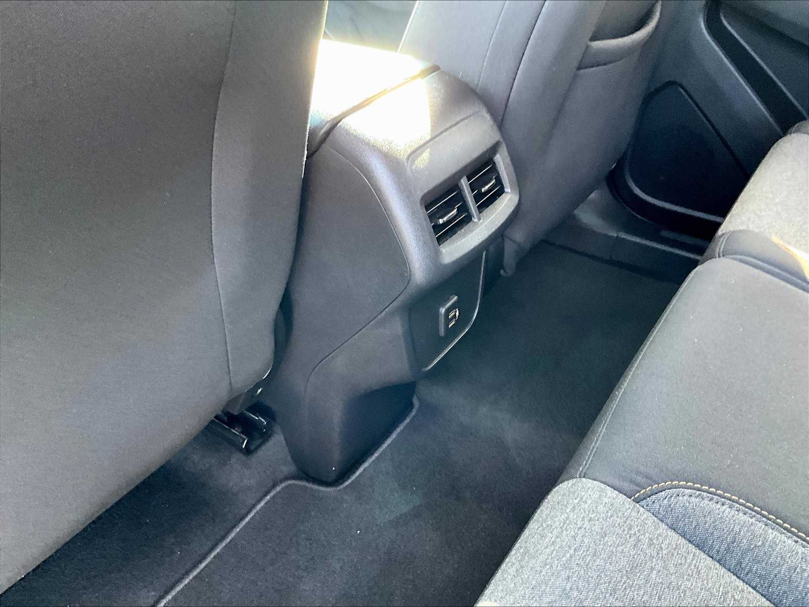 2022 Chevrolet Equinox LT - Photo 26