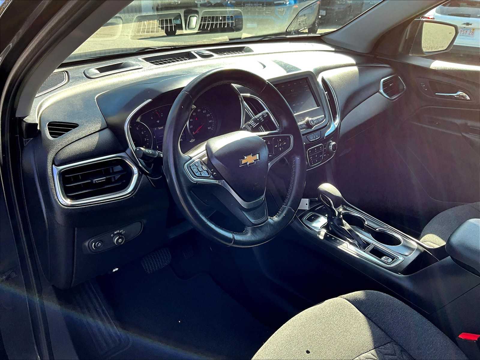 2022 Chevrolet Equinox LT - Photo 8