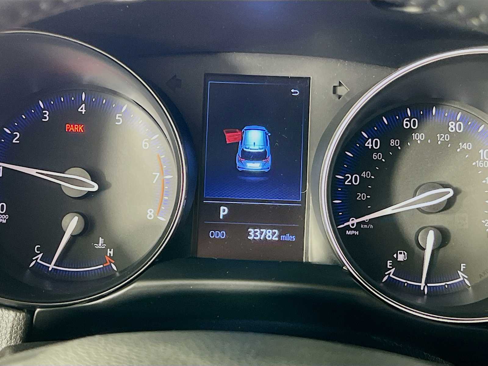 2020 Toyota C-HR XLE - Photo 12