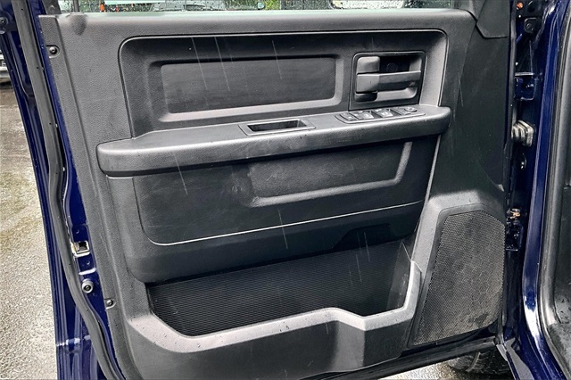 2019 Ram 1500 Classic Express - Photo 18