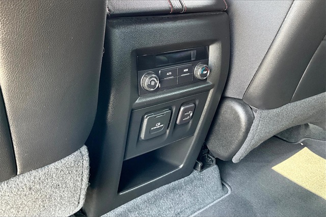 2023 Chevrolet Traverse RS - Photo 25