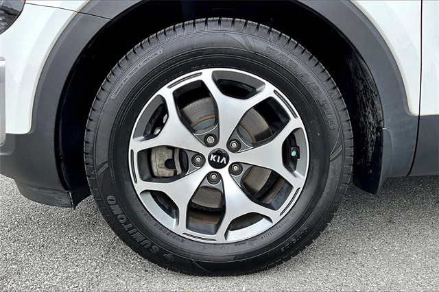 2020 Kia Telluride EX - Photo 7