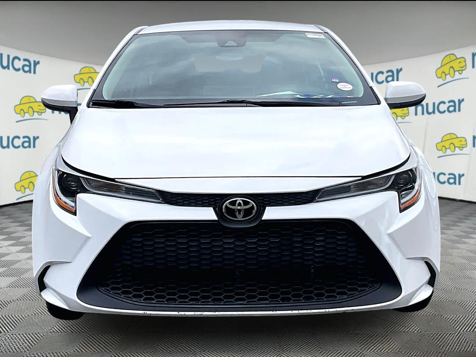 2021 Toyota Corolla LE - Photo 2