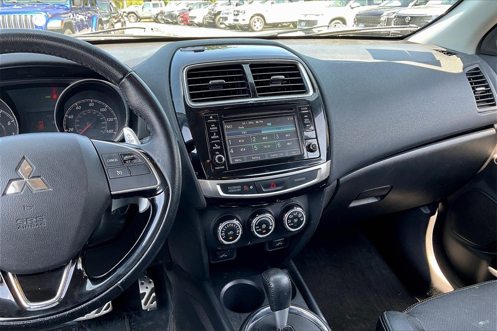 2016 Mitsubishi Outlander Sport  - Photo 17