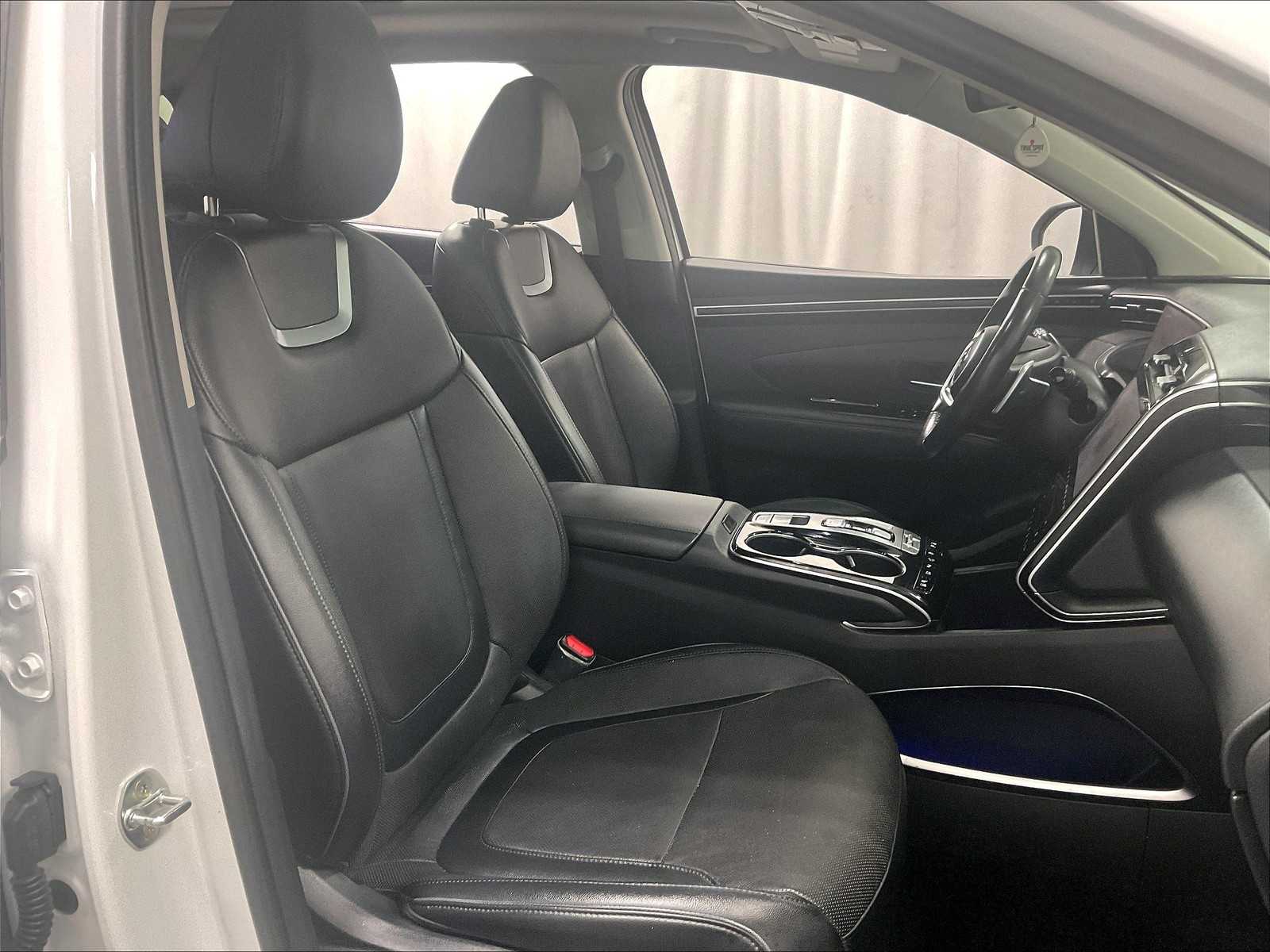 2022 Hyundai Tucson Limited - Photo 11