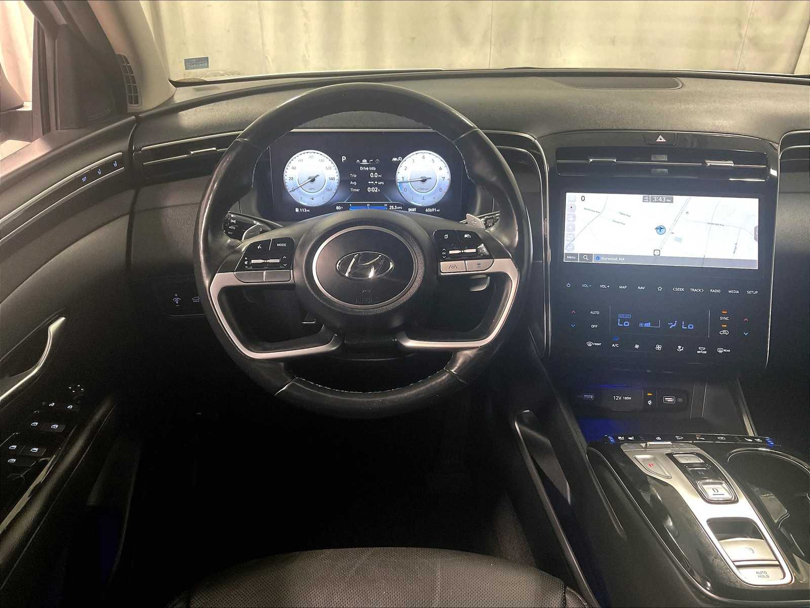 2022 Hyundai Tucson Limited - Photo 18