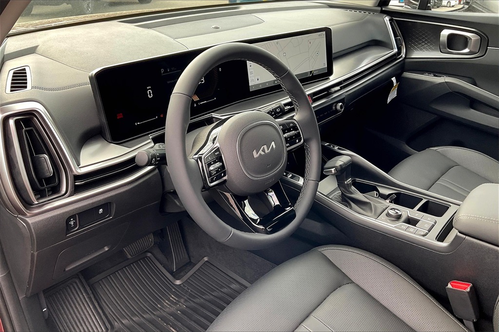 2025 Kia Sorento S - Photo 9