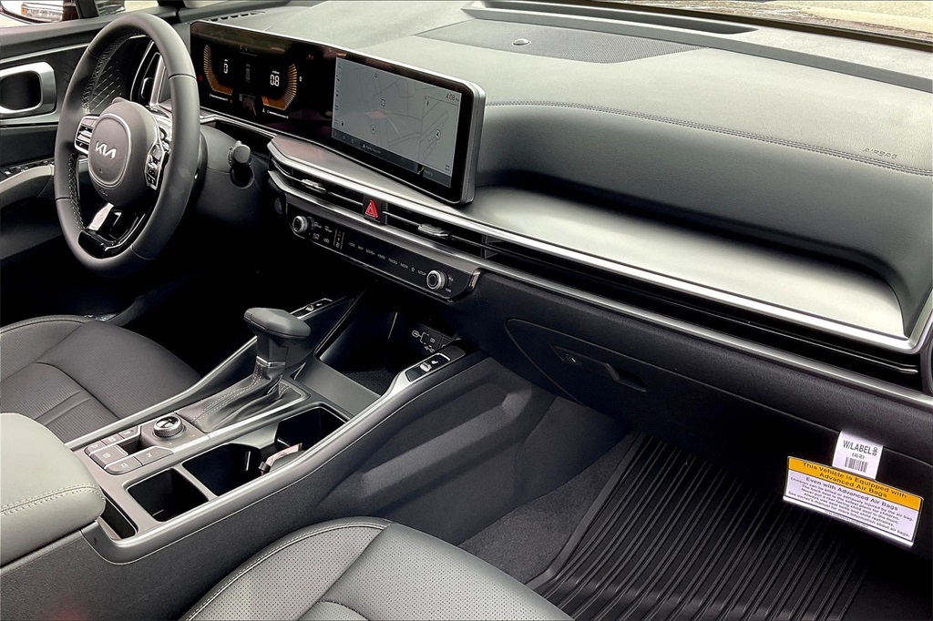 2025 Kia Sorento S - Photo 10