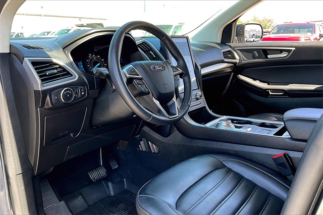 2022 Ford Edge SEL - Photo 8