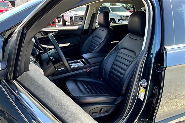 2022 Ford Edge SEL - Photo 10