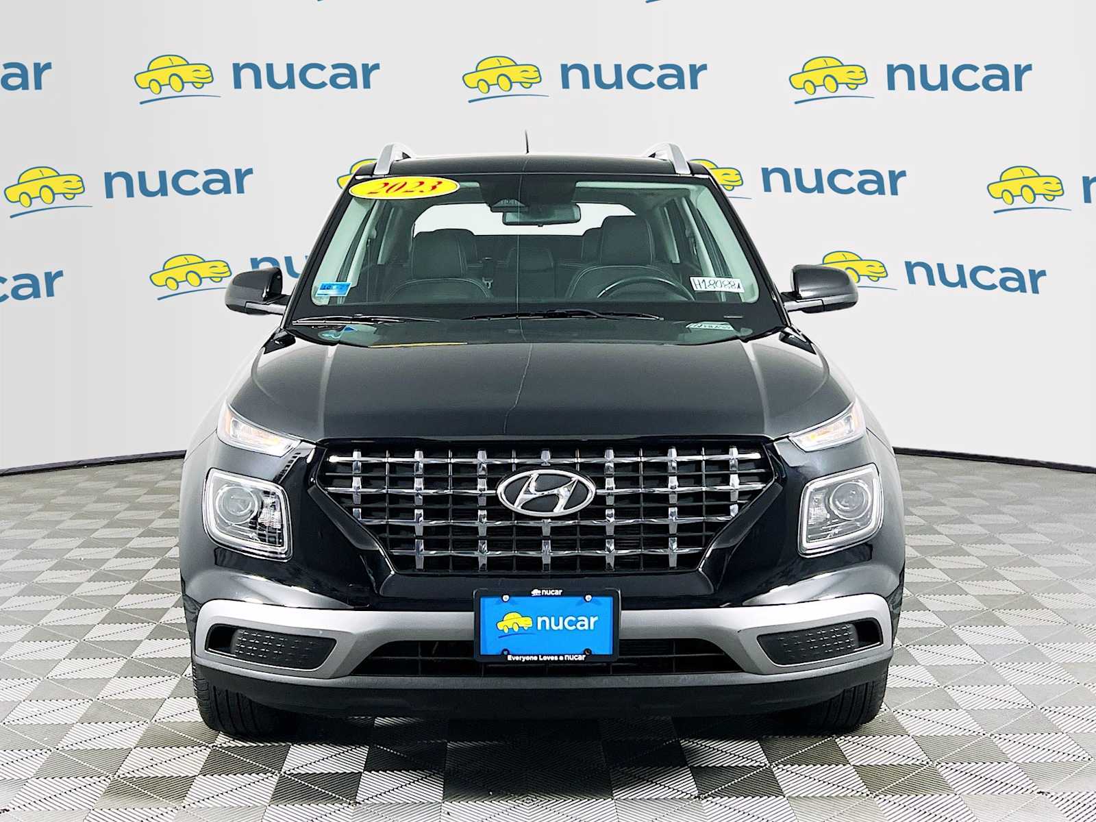 2023 Hyundai Venue SEL - Photo 2
