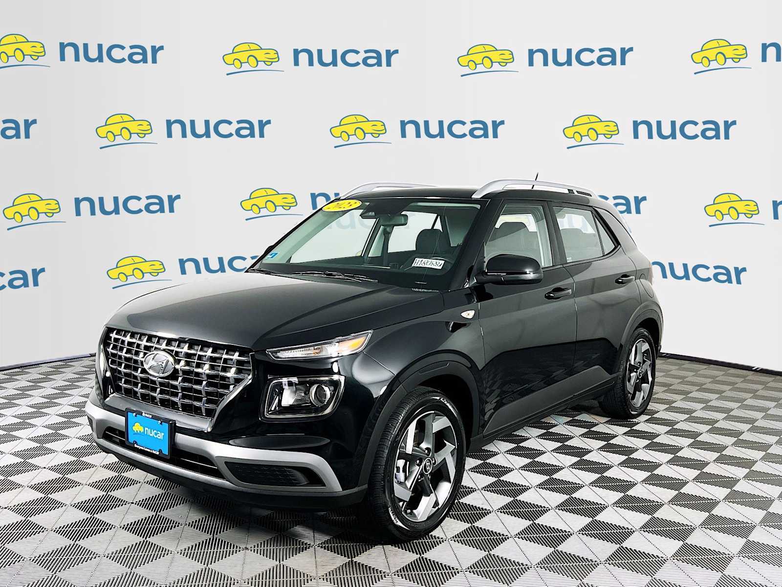 2023 Hyundai Venue SEL - Photo 3
