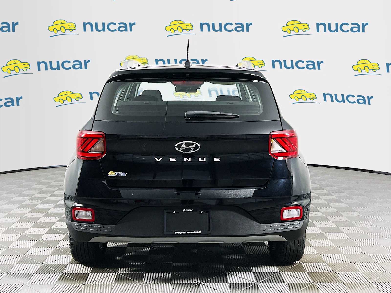 2023 Hyundai Venue SEL - Photo 6
