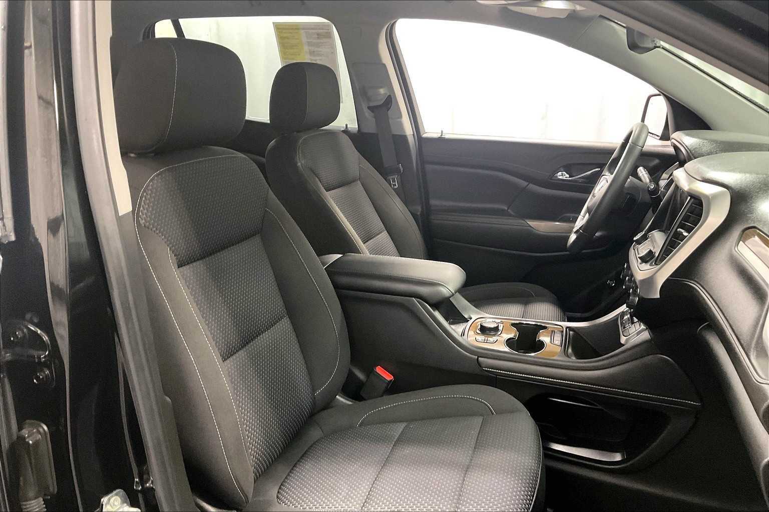 2021 GMC Acadia SLE - Photo 11