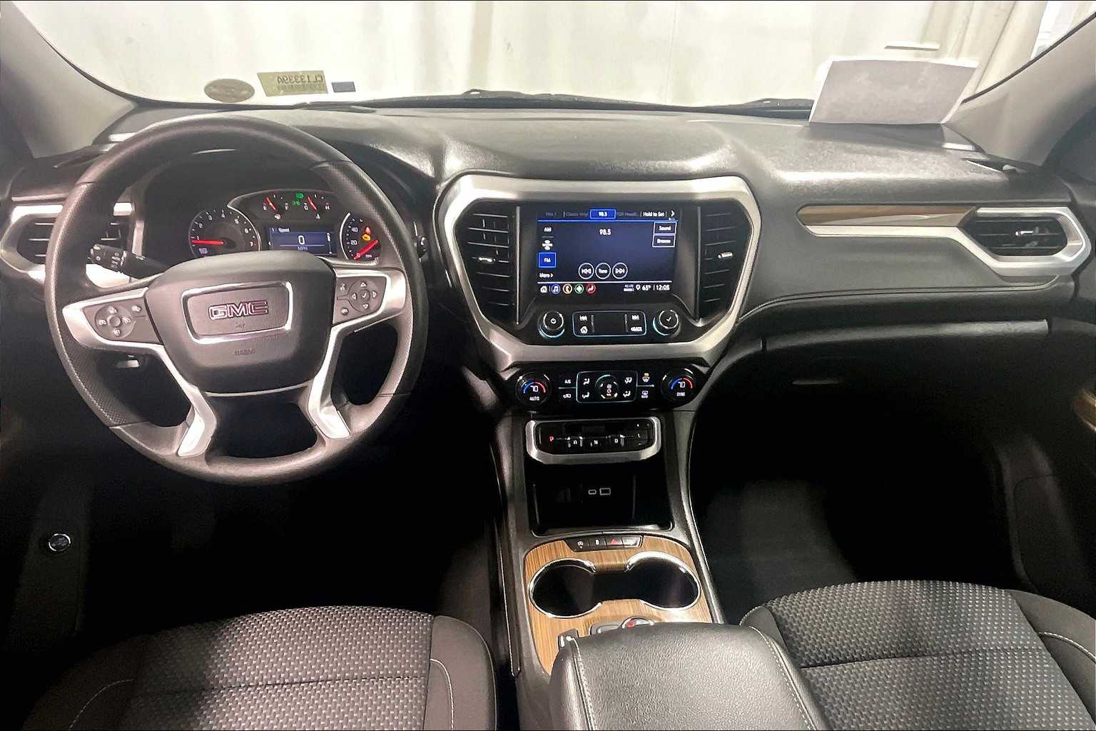 2021 GMC Acadia SLE - Photo 22