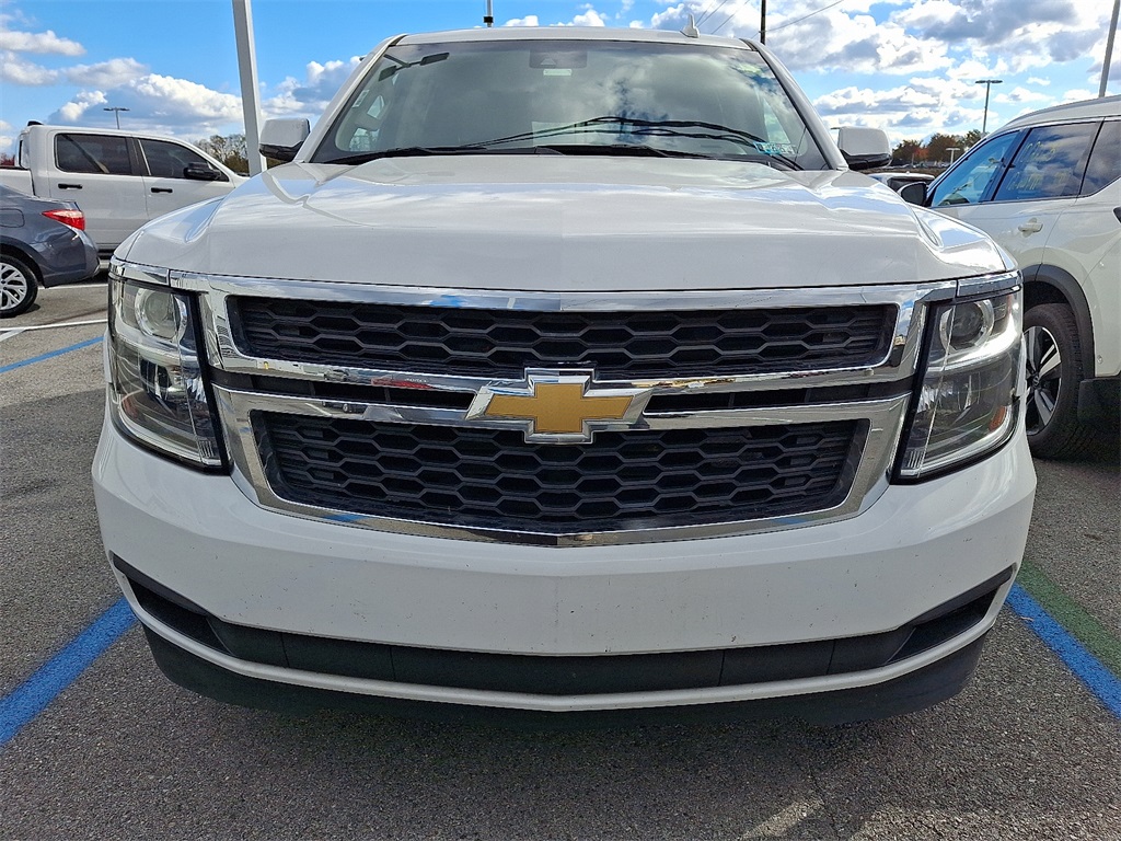 2020 Chevrolet Suburban LT - Photo 2