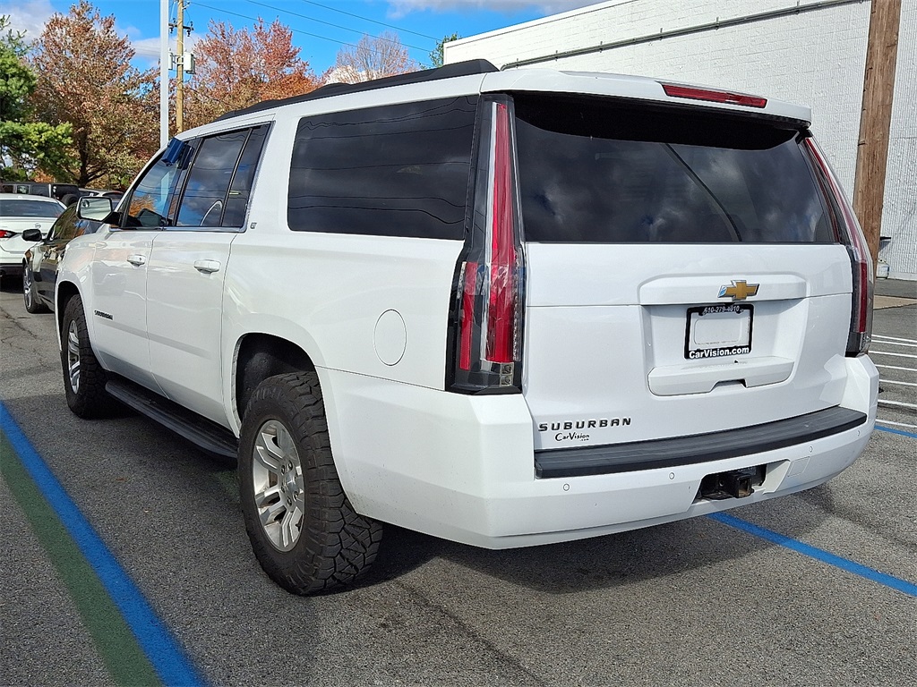 2020 Chevrolet Suburban LT - Photo 4
