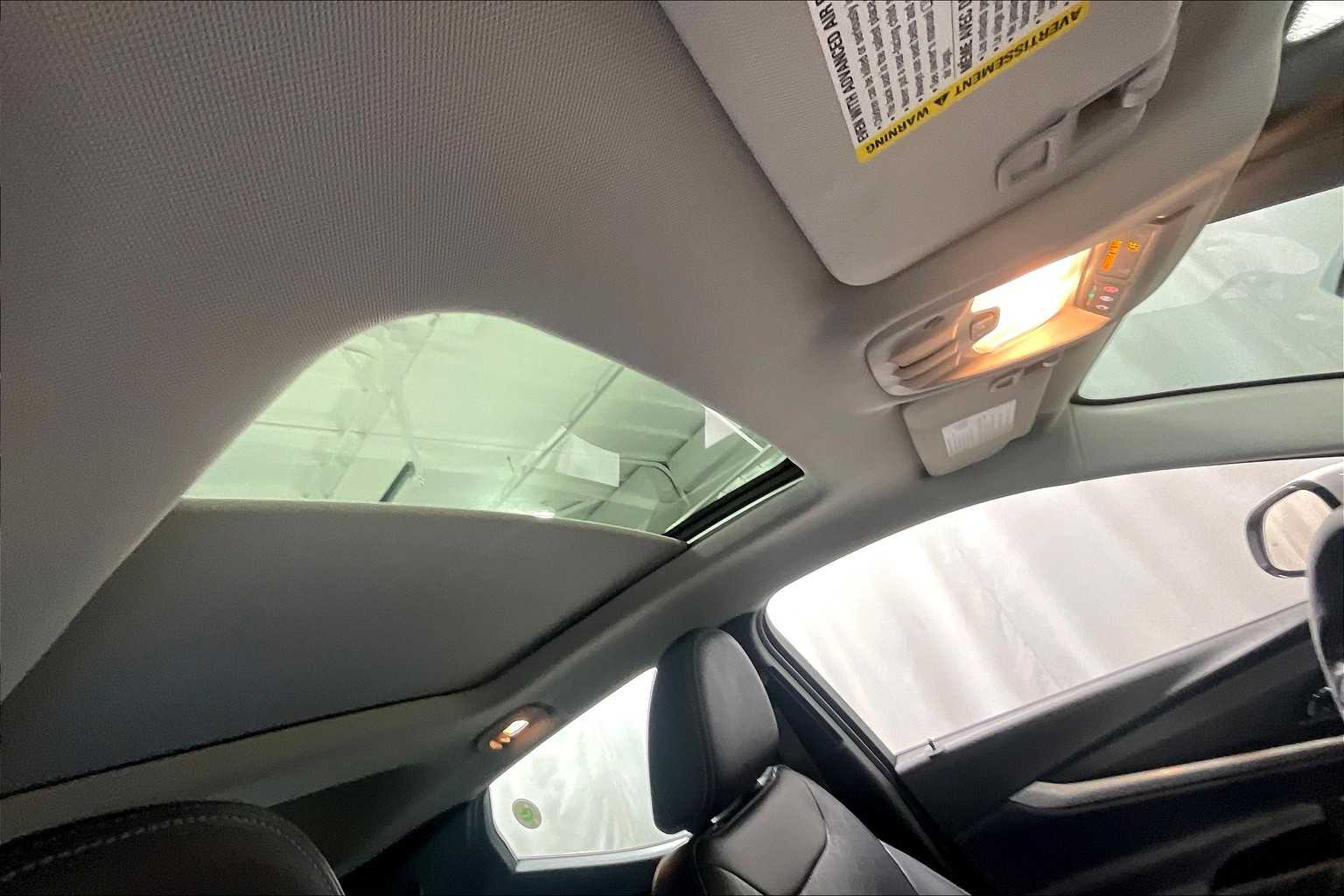 2022 Chevrolet Bolt EUV Premier - Photo 22
