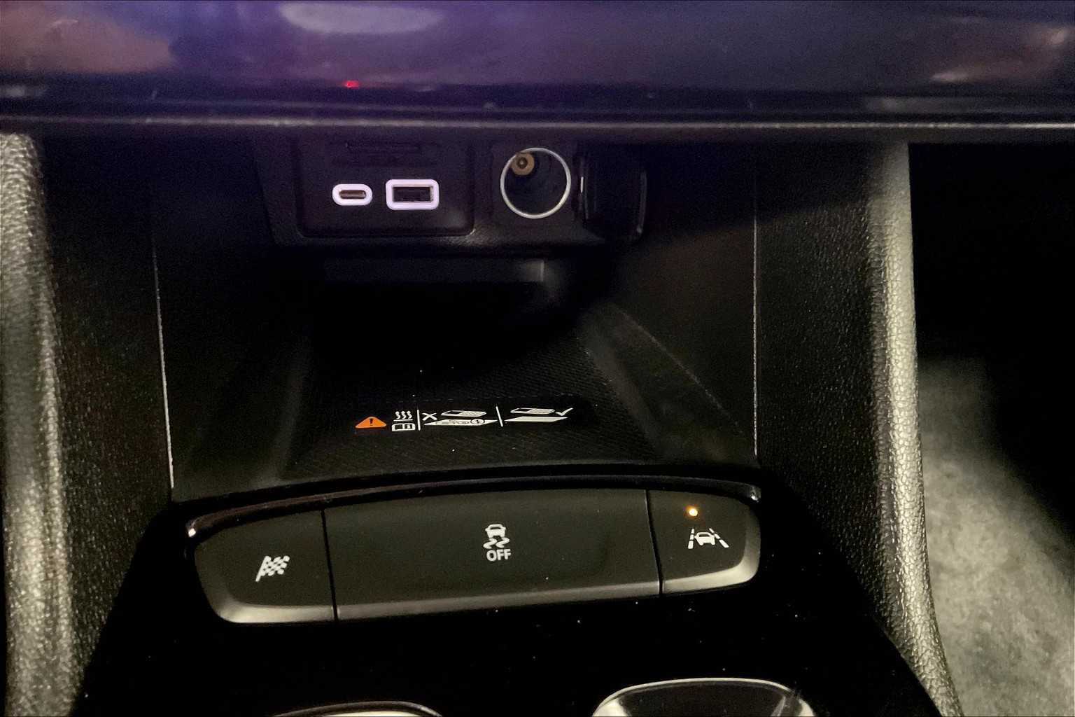 2022 Chevrolet Bolt EUV Premier - Photo 27
