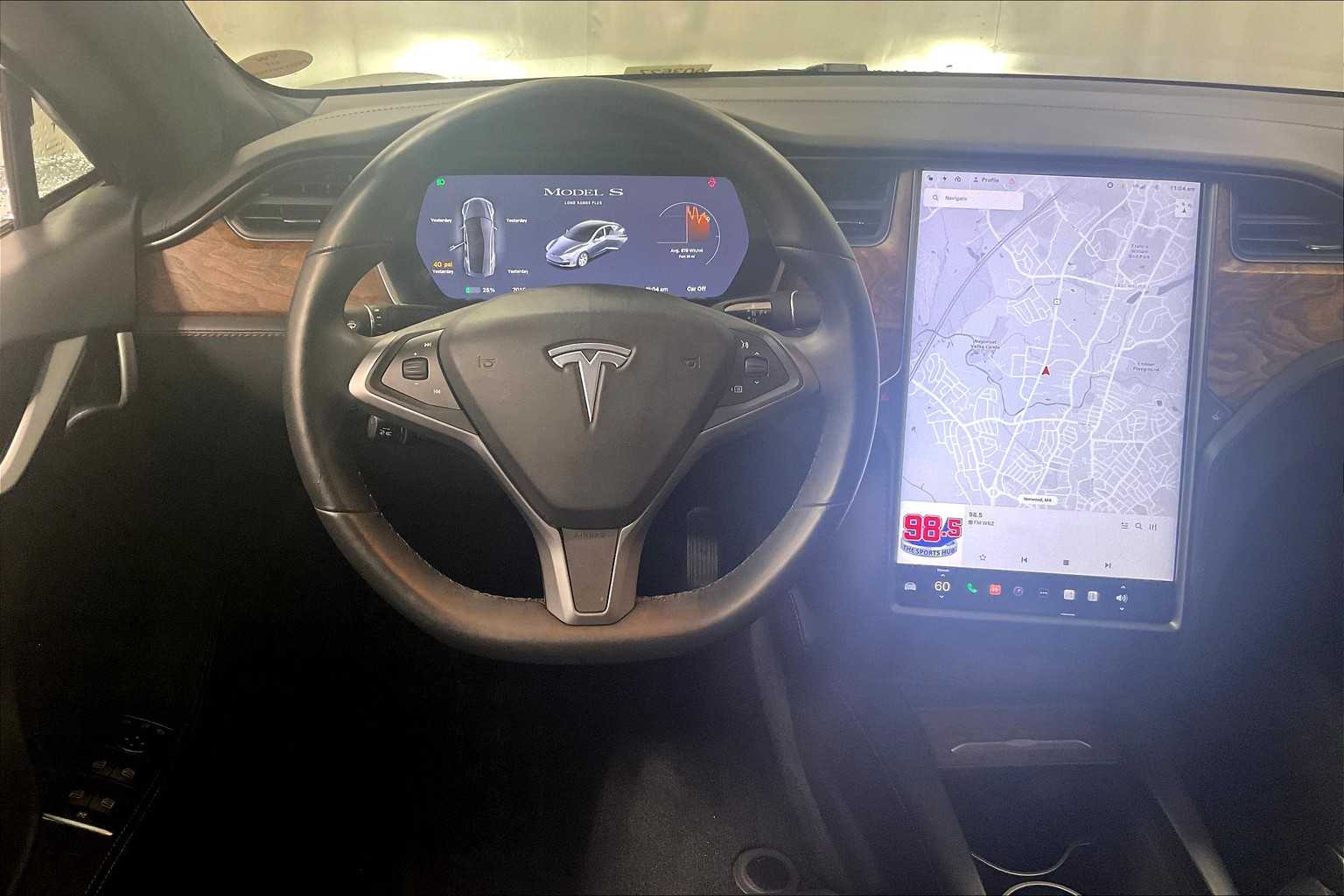 2020 Tesla Model S Long Range - Photo 17