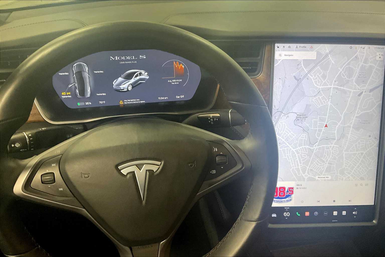 2020 Tesla Model S Long Range - Photo 18