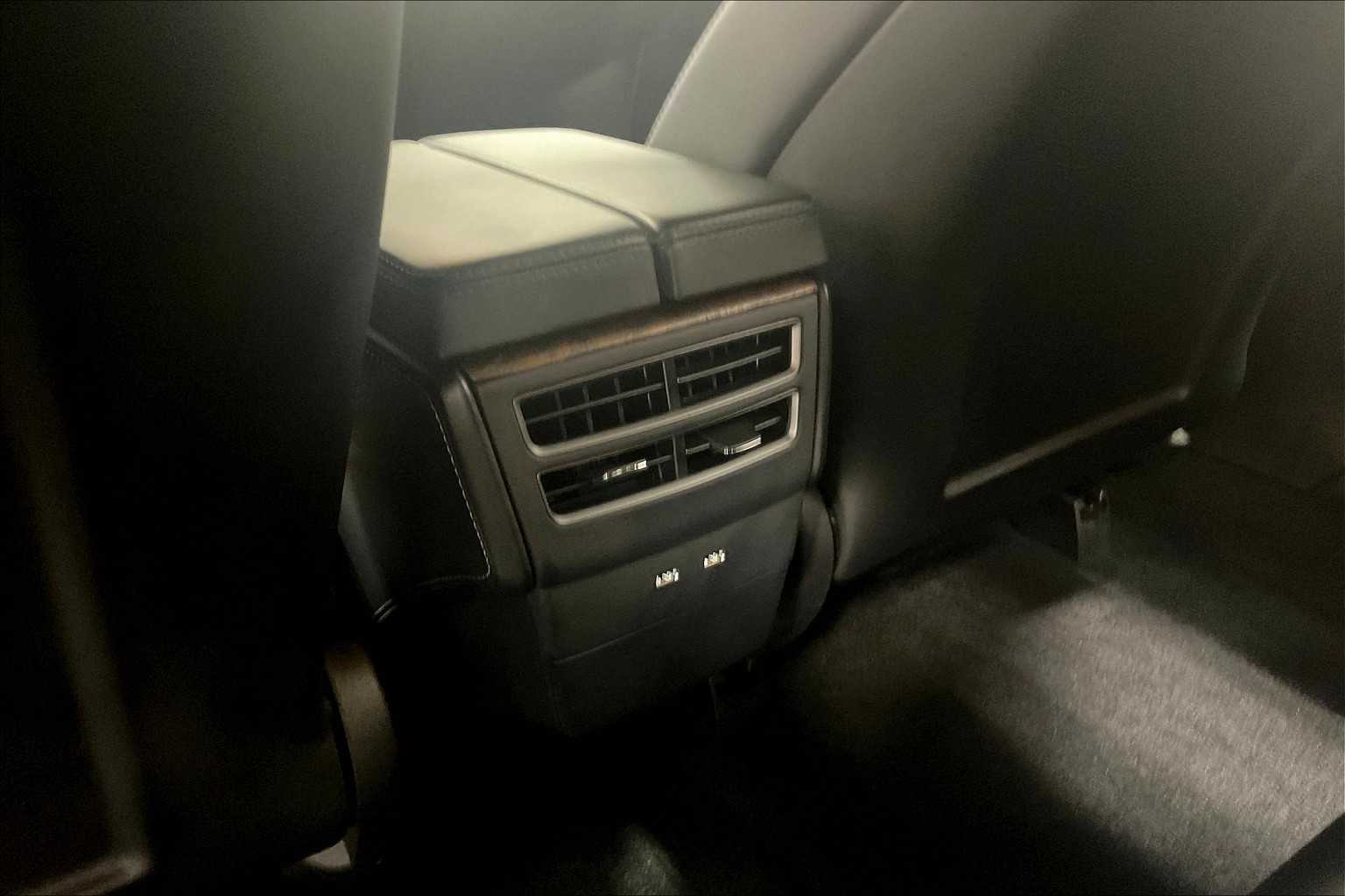 2020 Tesla Model S Long Range - Photo 28
