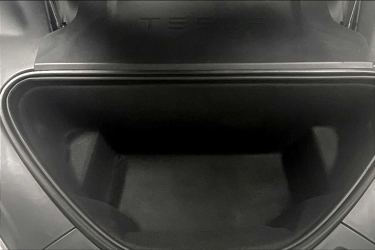 2020 Tesla Model S Long Range - Photo 30