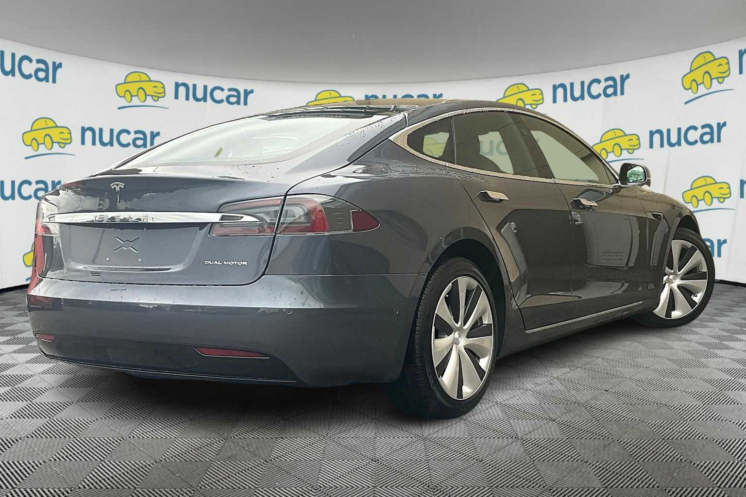 2020 Tesla Model S Long Range - Photo 6