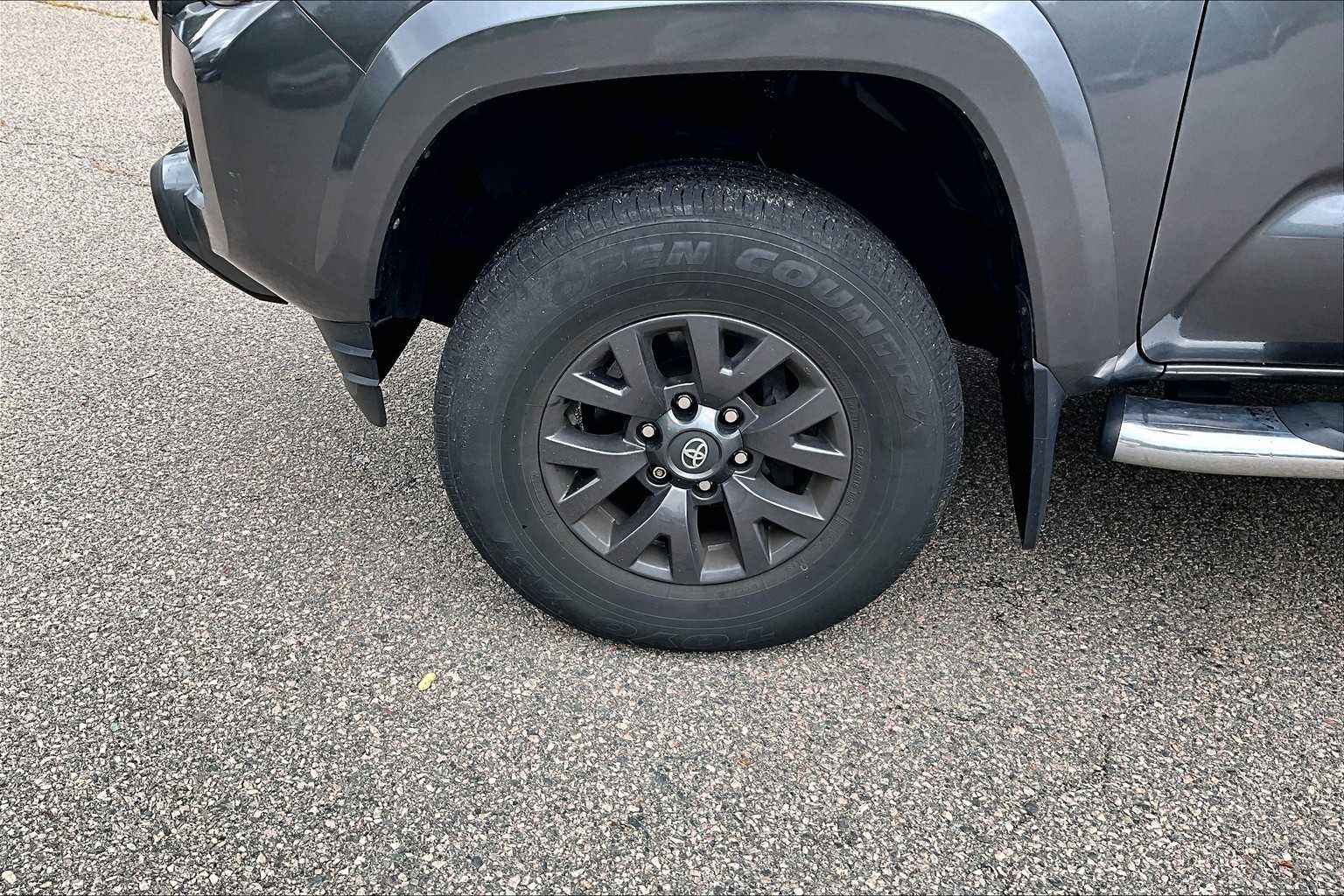 2021 Toyota Tacoma SR5 - Photo 4
