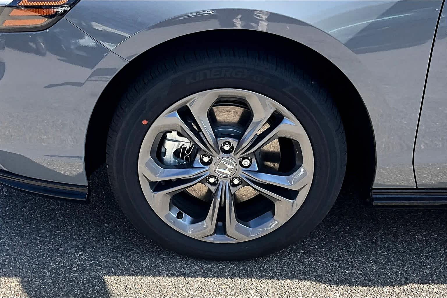 2025 Honda Accord Hybrid EX-L - Photo 8