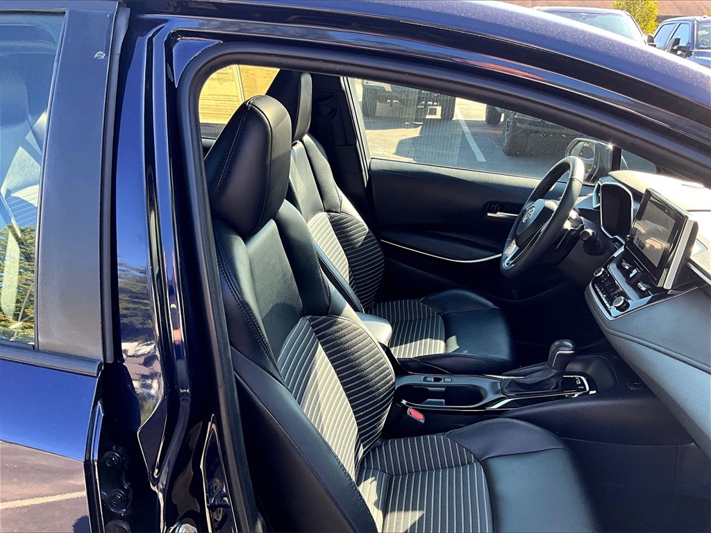 2023 Toyota Corolla XSE - Photo 11