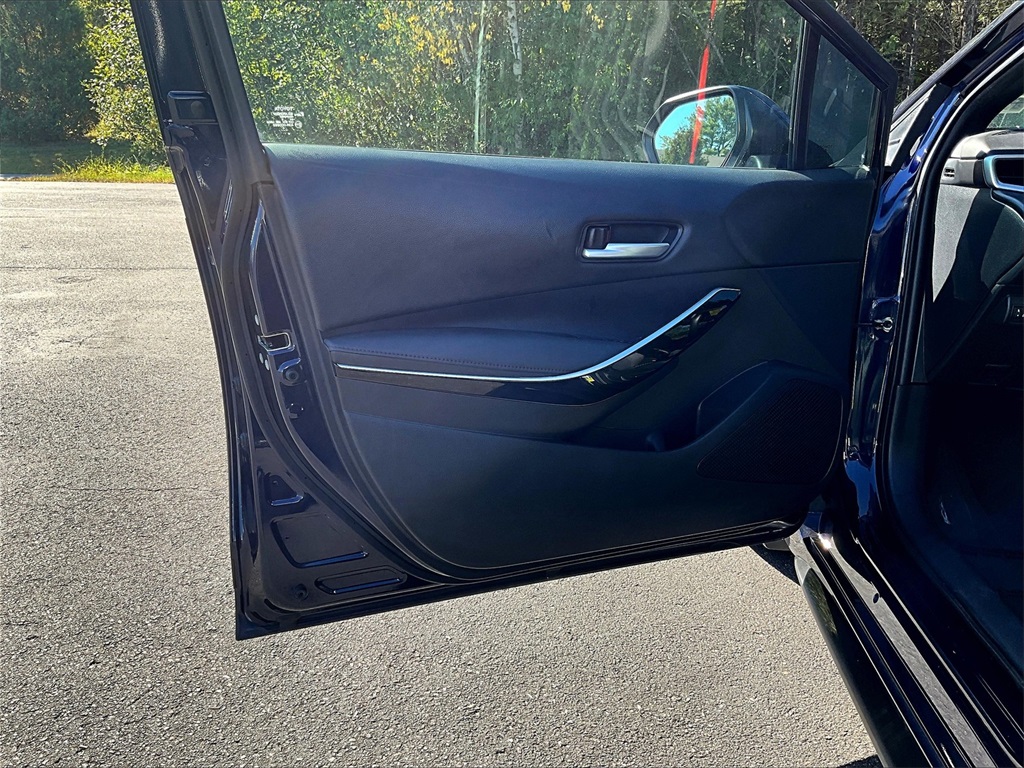 2023 Toyota Corolla XSE - Photo 9