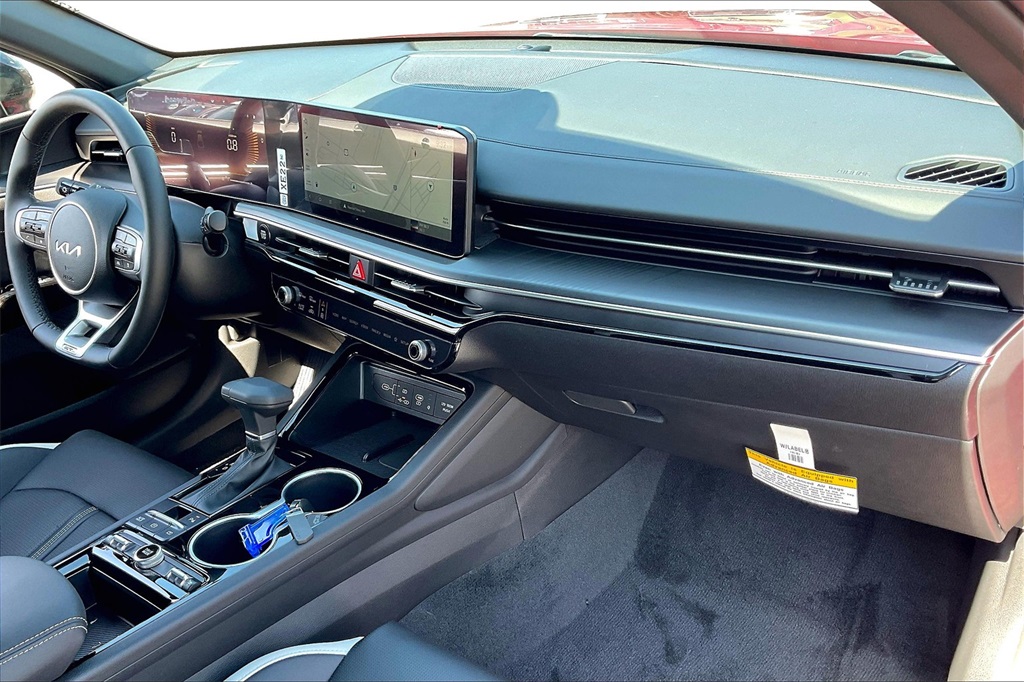 2026 Kia K5 GT-Line - Photo 10