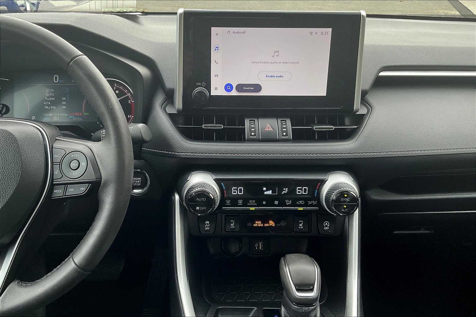 2024 Toyota RAV4 XLE Premium - Photo 18