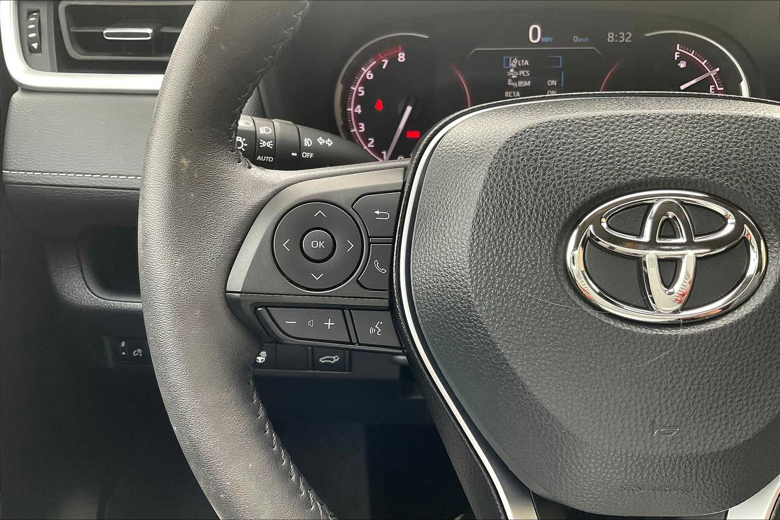 2024 Toyota RAV4 XLE Premium - Photo 23