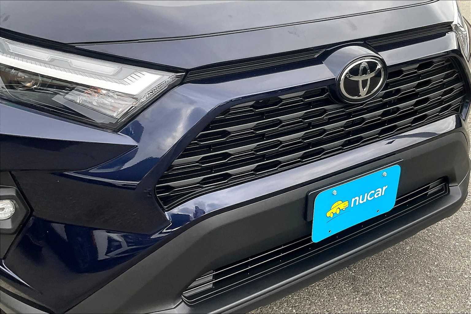 2024 Toyota RAV4 XLE Premium - Photo 32