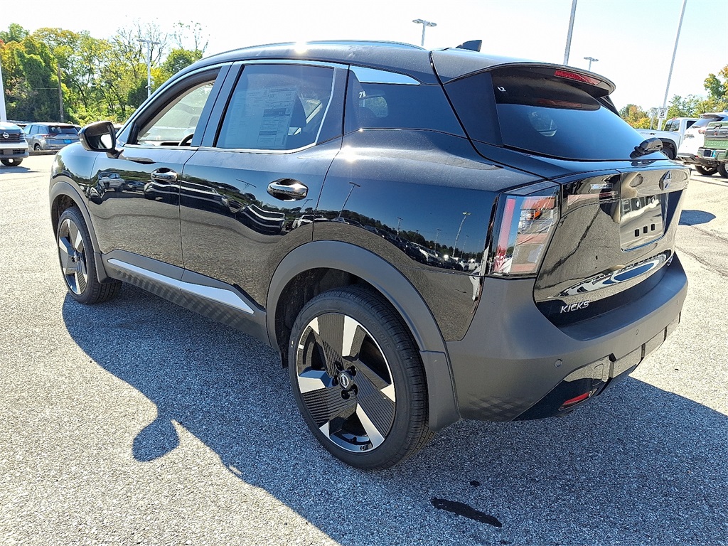 2025 Nissan Kicks SR - Photo 3