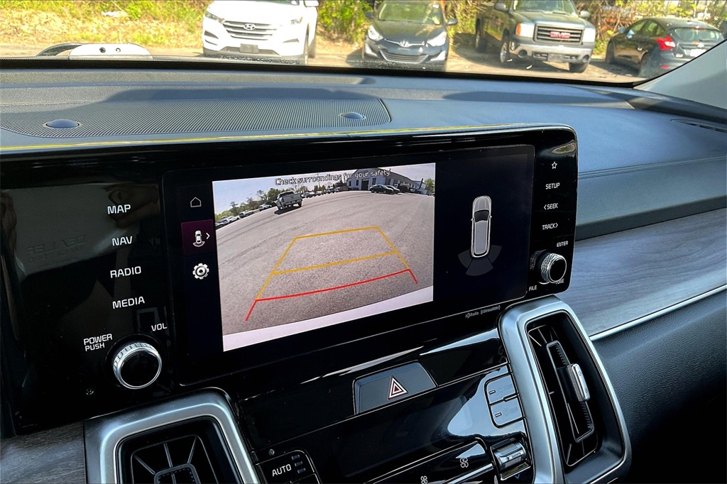2022 Kia Sorento S - Photo 15