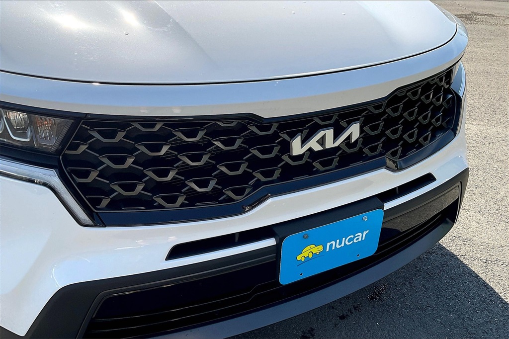 2022 Kia Sorento S - Photo 28