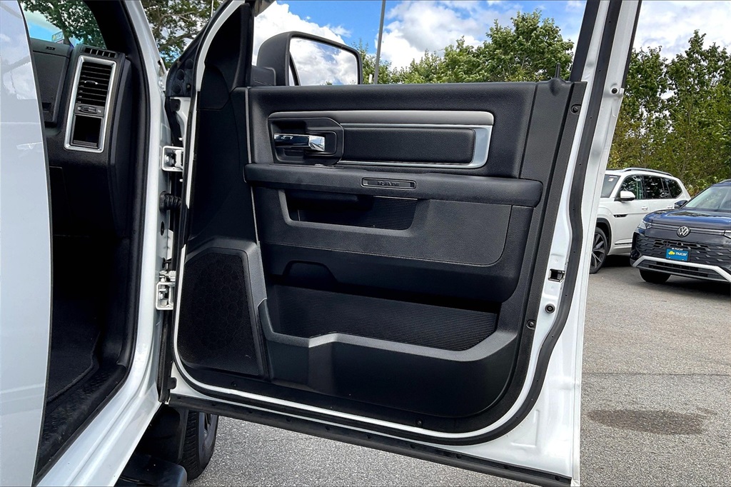 2021 Ram 1500 Classic Warlock - Photo 11