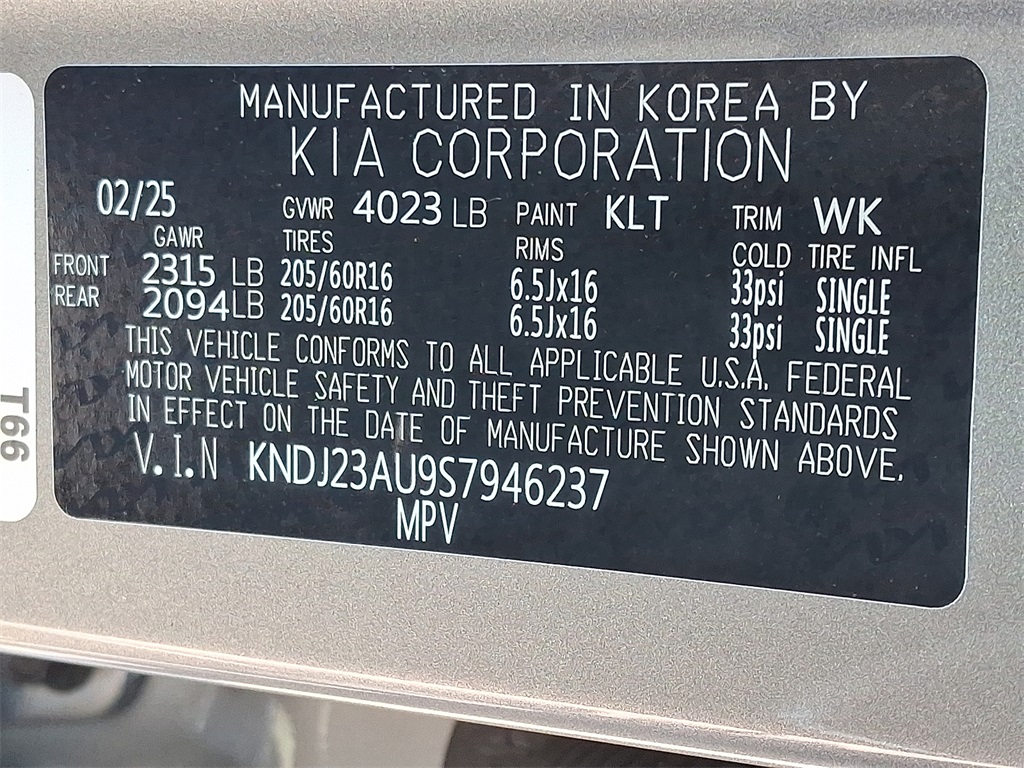 2025 Kia Soul S - Photo 27